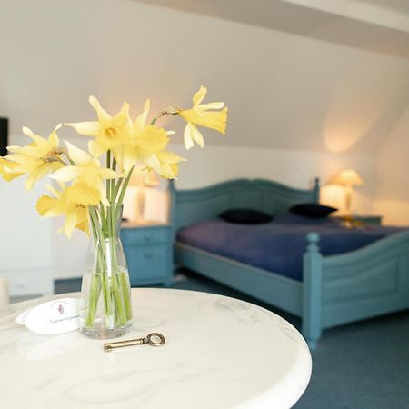 Boutique Hotel Gut Tribbevitz Neuenkirchen auf Rugen Екстериор снимка