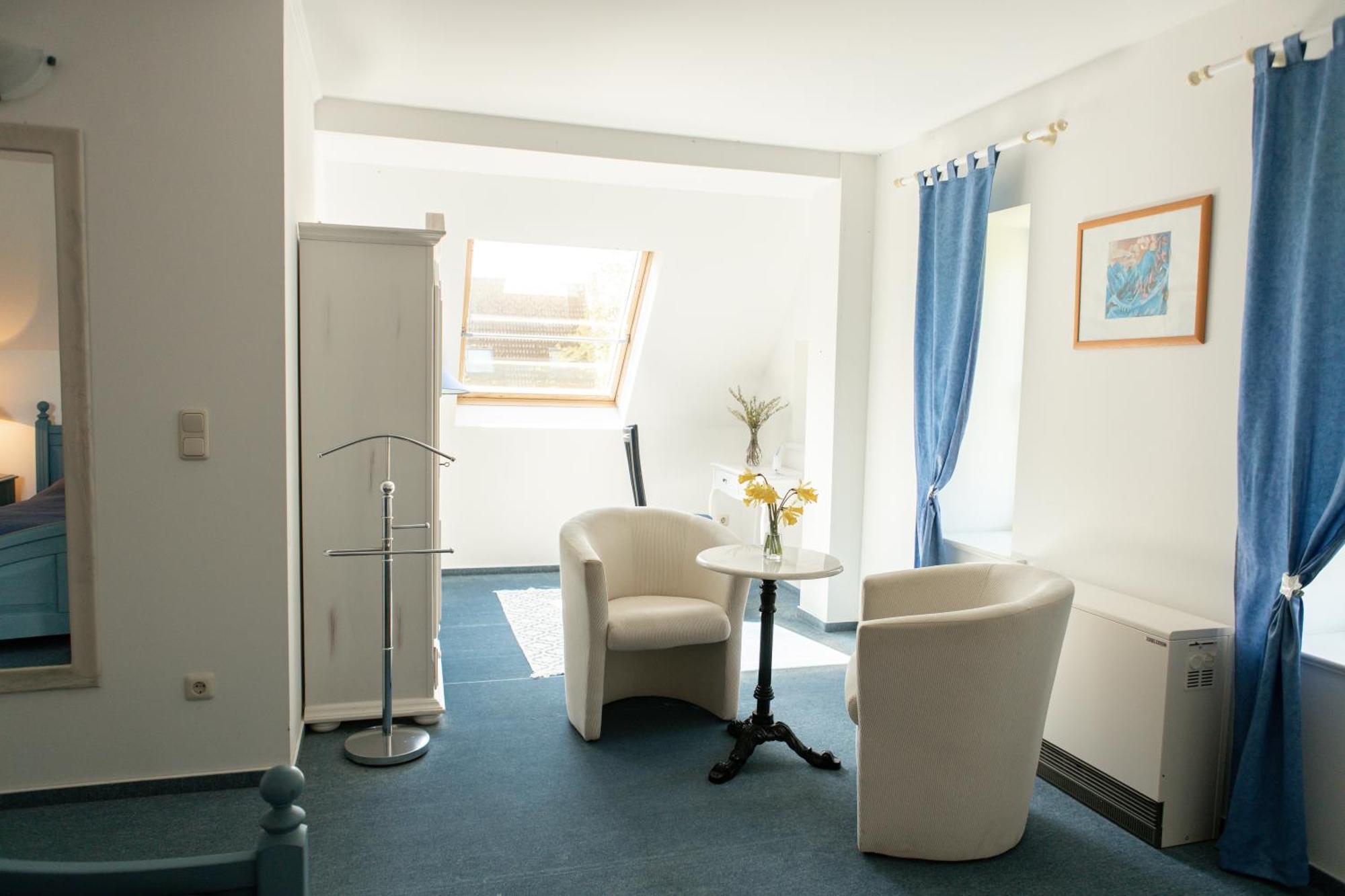 Boutique Hotel Gut Tribbevitz Neuenkirchen auf Rugen Екстериор снимка