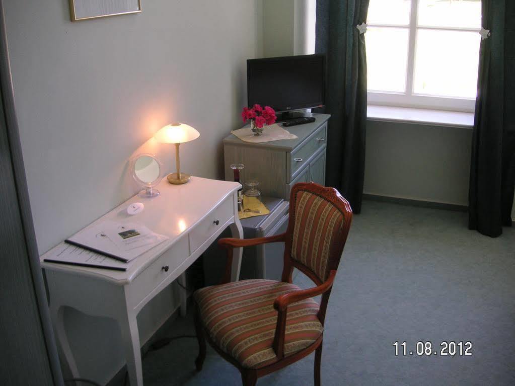 Boutique Hotel Gut Tribbevitz Neuenkirchen auf Rugen Екстериор снимка